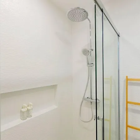 Larita Loft *